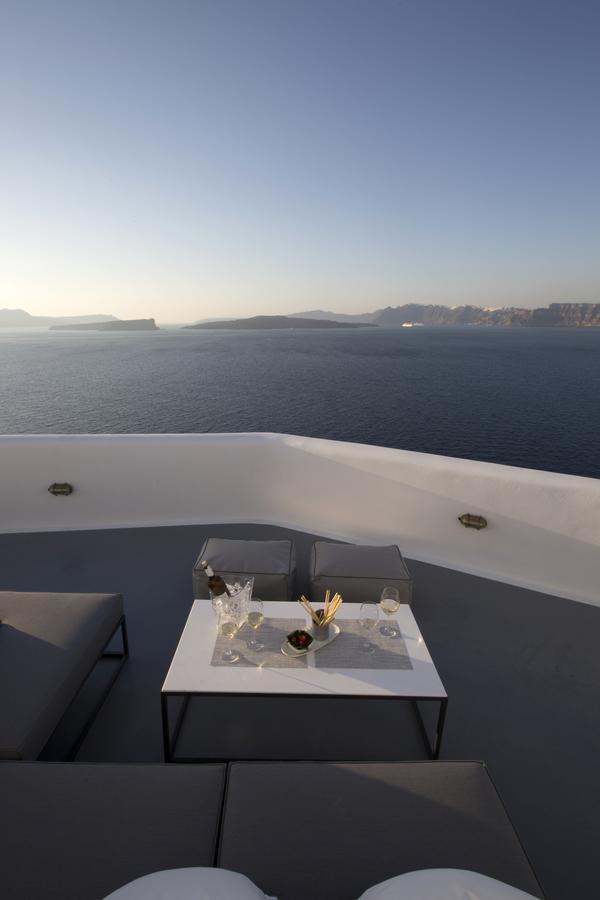Akrotiri Cove Exterior photo