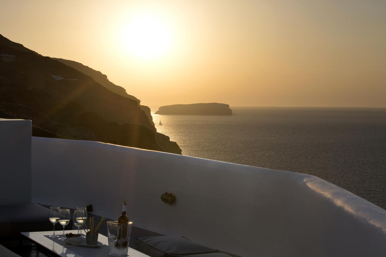 Akrotiri Cove Exterior photo